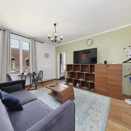 Charmant Appartement Dans Le Centre Ville, A 2 Minutes Du Palais Компьень Экстерьер фото
