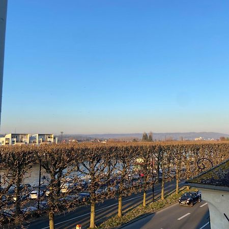 Charmant Appartement Dans Le Centre Ville, A 2 Minutes Du Palais Компьень Экстерьер фото