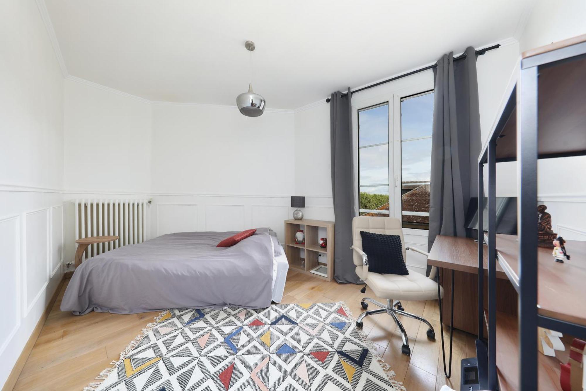 Charmant Appartement Dans Le Centre Ville, A 2 Minutes Du Palais Компьень Экстерьер фото